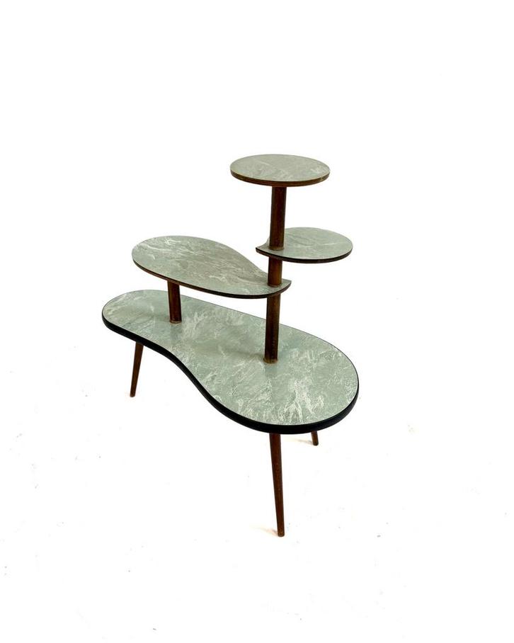 Vintage plantentafel ‘60, Huis en Inrichting, Tafels | Bijzettafels, Zo goed als nieuw, Overige vormen, 60 cm of meer, Minder dan 55 cm