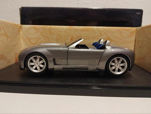 Ford Shelby Cobra Roadster antraciet Hot Wheels 1:18 KRD, Hobby en Vrije tijd, Modelauto's | 1:18, Zo goed als nieuw, Auto, Hot Wheels