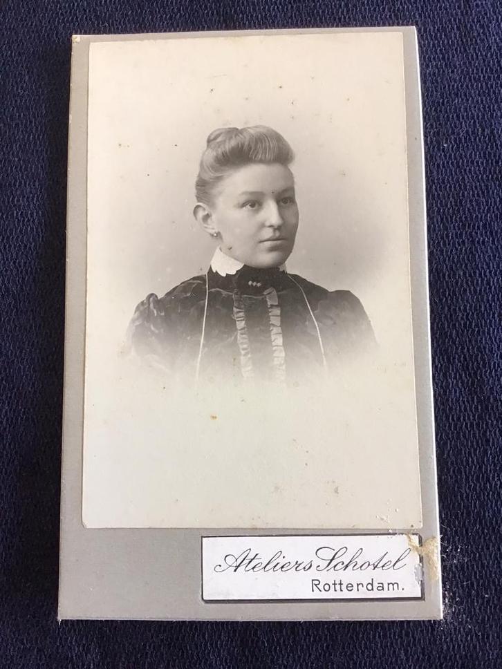 CDV, Dame, Ateliers Schotel, Rotterdam, Carte de Visite, Verzamelen, Foto's en Prenten, Gebruikt, Foto, Voor 1940, Ophalen of Verzenden
