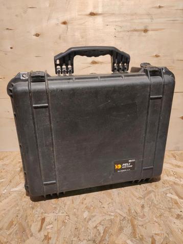 Peli 1550 Pelicase Beschermkoffer  beschikbaar voor biedingen