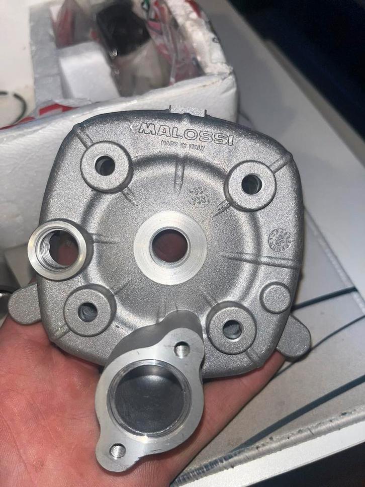 Malossi MHR Replica 70cc Peugeot Verticaal, Motoren, Tuning en Styling, Ophalen of Verzenden