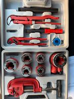 Complete pijpsnijder set, Doe-het-zelf en Verbouw, Gereedschap | Handgereedschap, Ophalen of Verzenden, Zo goed als nieuw
