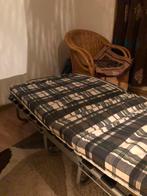 Nieuw opklapbed, Huis en Inrichting, Slaapkamer | Bedden, Nieuw, 80 cm, Metaal, Overige kleuren