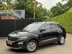 Volkswagen T-Roc 1.0 TSI Style ACC COCKPIT, Voorwielaandrijving, Electronic Stability Program (ESP), Stof, Gebruikt
