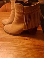 Poelman Beige Suede Enkellaarsjes met Franjes - Maat 39, Poelman, Beige, Lage of Enkellaarzen, Ophalen of Verzenden