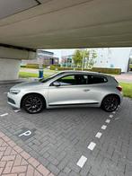 Volkswagen Scirocco 200 pk 1.4 TSI 118KW DSG 2011 Grijs, Auto's, 65 €/maand, Zwart, 4 cilinders, Particulier