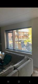Jaloezieën woonkamer en hal, Ophalen, Zo goed als nieuw, Zwart