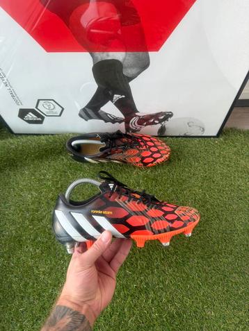 Ronnie Stam speciale matchworn adidas voetbalschoenen beschikbaar voor biedingen