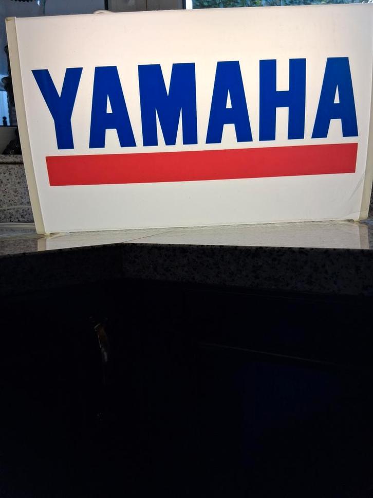 yamaha lichtbak., Verzamelen, Merken en Reclamevoorwerpen, Nieuw, Lichtbak of (neon) lamp, Ophalen