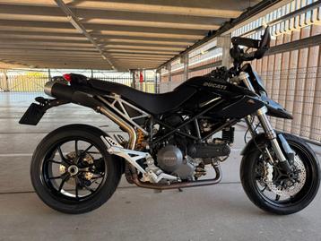 Opstapklare zwarte Ducati Hypermotard 796 met maar 23.000km! beschikbaar voor biedingen