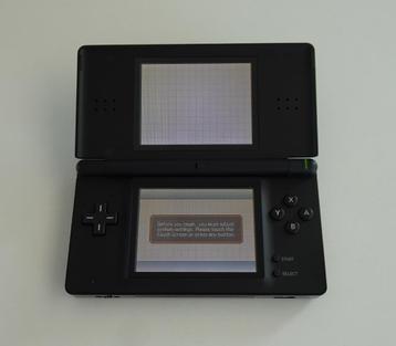 Nintendo DS Lite in het Zwart met Oplader beschikbaar voor biedingen