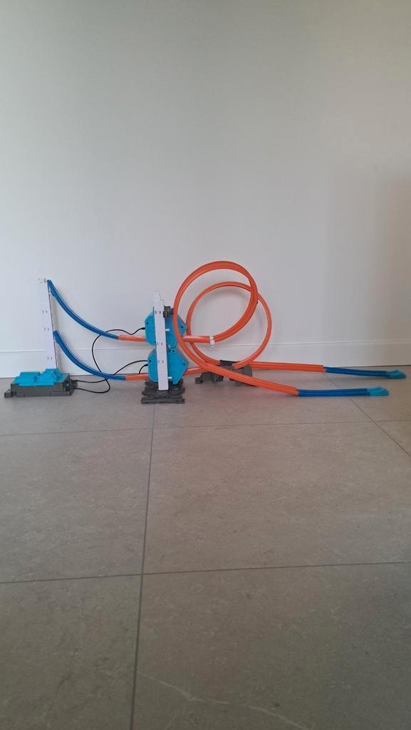Hotwheels track builder loopings, Kinderen en Baby's, Speelgoed | Racebanen, Zo goed als nieuw, Handmatig, Hot Wheels, Ophalen of Verzenden