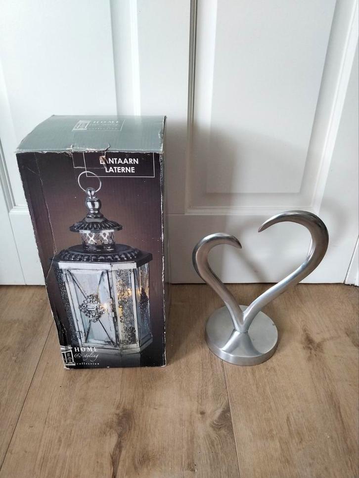 Nieuwe lantaarn in doos en decoratie hart, Huis en Inrichting, Woonaccessoires | Overige, Nieuw, Ophalen