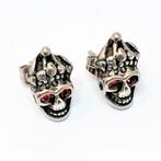 RVS Gothic Schedel Crown Rode Ogen Oorbellen - Dames Heren, Met kristal, Overige materialen, Birgitta-Gracht 33, 6465 EL Kerkrade, Nederland