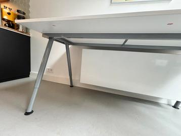 Ikea Galant Bureau - in goede staat - verstelbare poten - afbeelding 4
