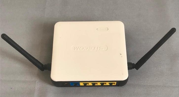 Sitecom Wireless Router 300N WL-366, Computers en Software, Routers en Modems, Gebruikt, Router met modem, Ophalen of Verzenden