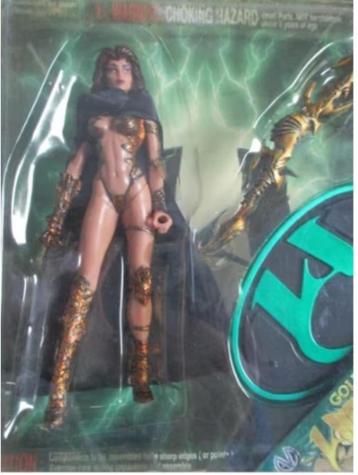 1998 SARA PEZZINI DOLL GOLDEN WITCHBLADE NIEUW in verpakking beschikbaar voor biedingen