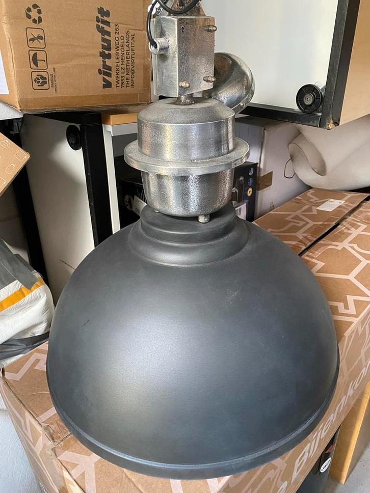 2 Industriële Hanglampen - Zware Kwaliteit, Huis en Inrichting, Lampen | Hanglampen, Gebruikt, Minder dan 50 cm, Metaal, Ophalen