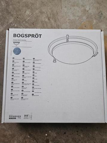 4x IKEA BOGSPRÖT LED Plafondlamp - Nieuw in doos beschikbaar voor biedingen