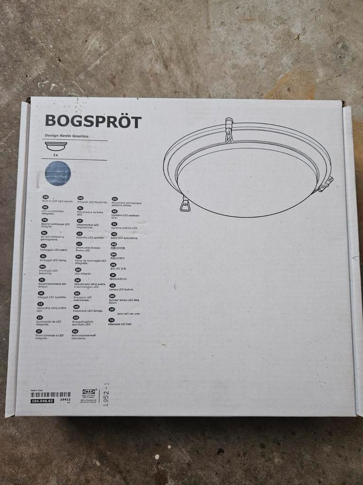4x IKEA BOGSPRÖT LED Plafondlamp - Nieuw in doos, Huis en Inrichting, Lampen | Plafondlampen, Nieuw, Kunststof, Metaal, Ophalen of Verzenden