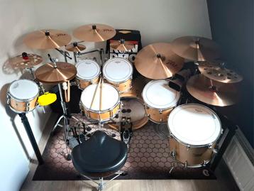 Pearl Vision met Paiste PST7 cymbals word in delen verkocht beschikbaar voor biedingen