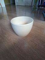 crème kleurige bloempot, Tuin en Terras, Bloempotten, Ophalen, Rond, Zo goed als nieuw, Minder dan 25 cm