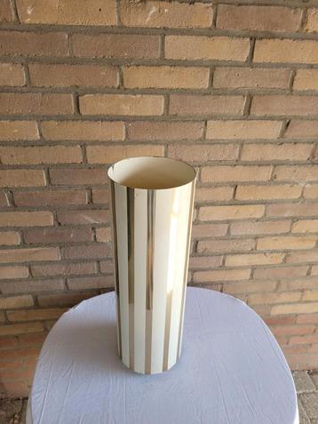 50% korting - totale leegverkoop Vintage & Design  beschikbaar voor biedingen