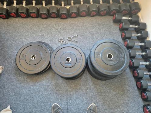 Volledige dumbel / barbelset, Sport en Fitness, Fitnessmaterialen, Zo goed als nieuw, Dumbbell, Armen, Benen, Borst, Buik, Rug