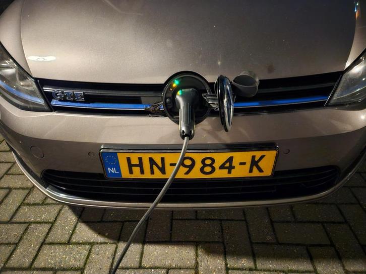 Volkswagen Golf 1.4 TSI Phev 204pk 5D DSG 2015 Grijs, Auto's, Volkswagen, Particulier, Golf, 360° camera, ABS, Achteruitrijcamera