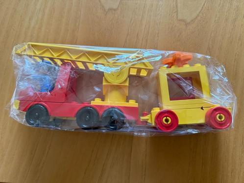 Lego 2637 Duplo brandweerauto met aanhangwagen en poppetje, Kinderen en Baby's, Speelgoed | Duplo en Lego, Gebruikt, Duplo, Losse stenen