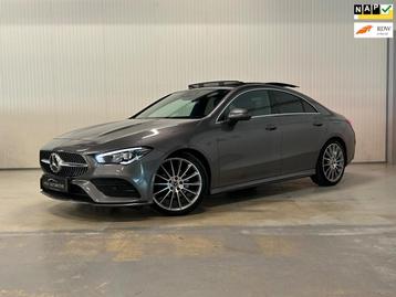 Mercedes-Benz CLA-klasse 180 AMG Line | PANO | AMBIANCE | LE beschikbaar voor biedingen