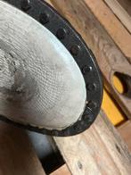 Perskusssn kantelkussen schoenmakerij, Ophalen