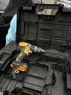 Dewalt dcd796 boormachine. Inclusief tstak koffer. €55,-, Doe-het-zelf en Verbouw, Gereedschap | Boormachines, Ophalen of Verzenden