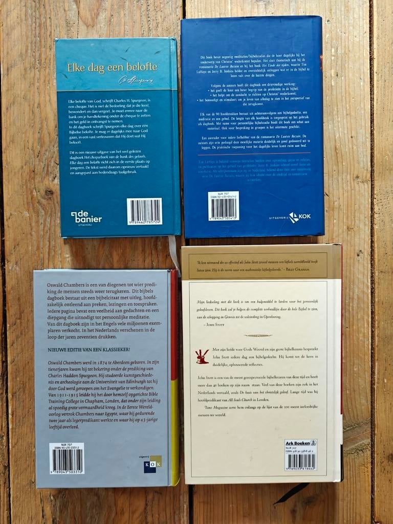 4 Bijbelse dagboeken., Ophalen of Verzenden, Zo goed als nieuw