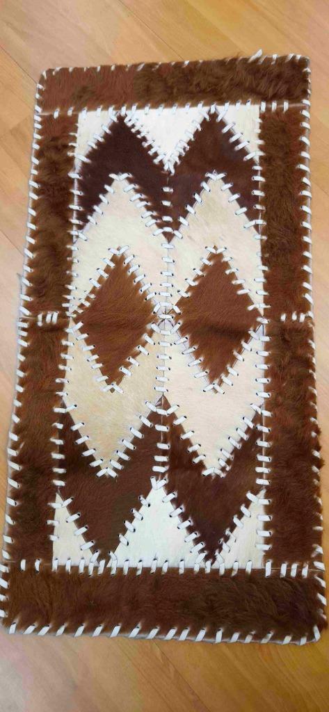 Kalfs huid kleedje patchwork 80/40, Huis en Inrichting, Stoffering | Tapijten en Kleden, Gebruikt, 50 tot 100 cm, 50 tot 100 cm