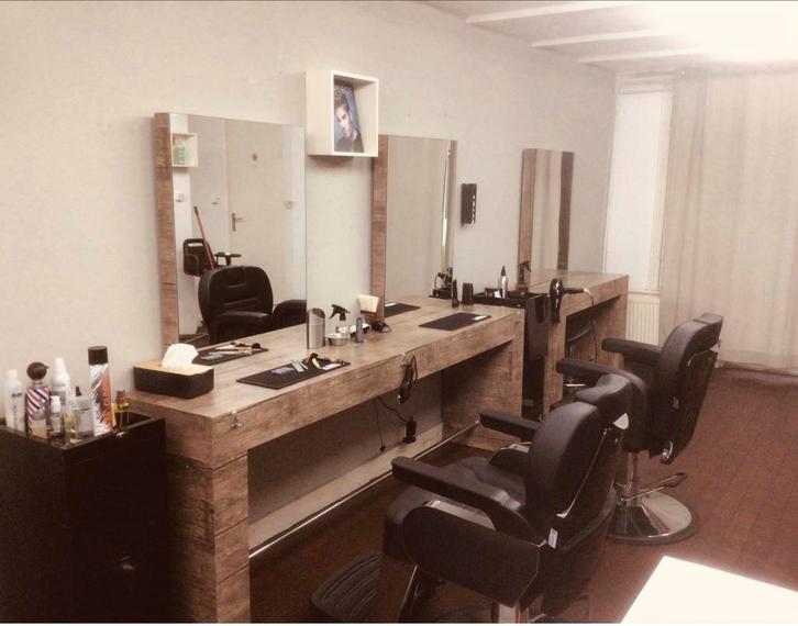 Kapsalon  ter Overname in Amsterdam €1500,- huurprijs, Zakelijke goederen, Kantoor en Winkelinrichting | Winkel en Inventaris