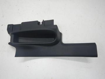 VW Tiguan 571 Instapbekleding Links Achterzijde 571868270 beschikbaar voor biedingen