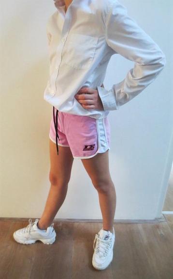Z.G.A.N! Iceberg meisjes sport short roze / wit 140/146 beschikbaar voor biedingen