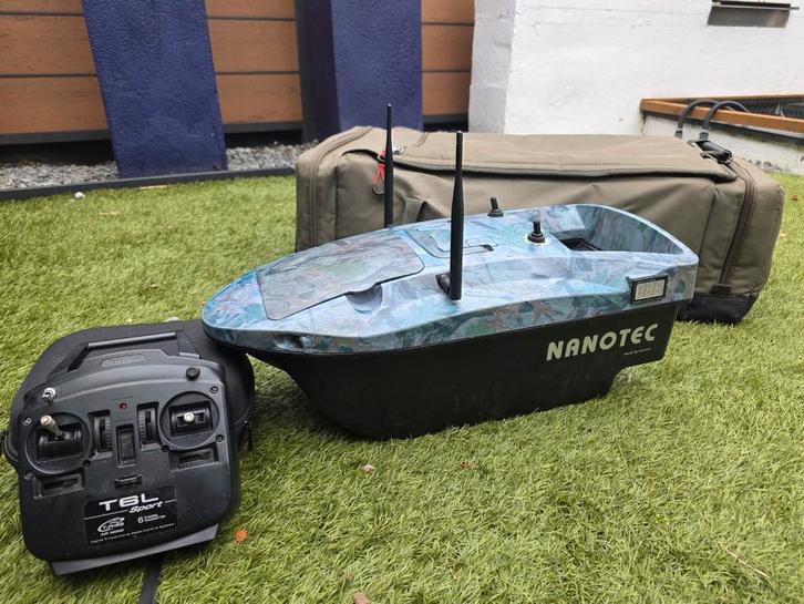 Nanotec pro met vexilar dieptemeter en futaba handzender, Watersport en Boten, Hengelsport | Karpervissen, Overige typen, Ophalen of Verzenden