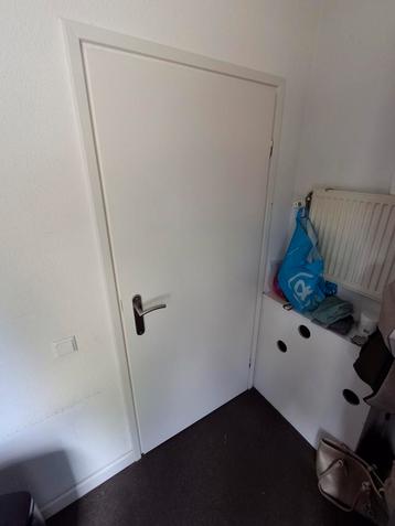 2 opdekdeuren beschikbaar voor biedingen