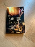 Grijze Jager 4: De Dragers van het Eikenblad, Ophalen of Verzenden, Zo goed als nieuw