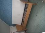Houten bed met lattenbodem en matras, Ophalen, Zo goed als nieuw, Hout, Cd's