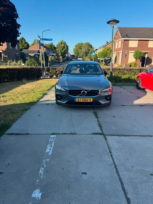 Volvo S60 T5 250pk R-design_Harman/kardon 2019, Auto's, Volvo, Particulier, S60, ABS, Achteruitrijcamera, Adaptive Cruise Control