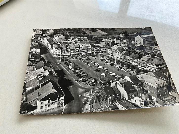 Postkaart uit Bastogne  Place Mac Auliffe, Verzamelen, Ansichtkaarten | Buitenland, Ophalen of Verzenden