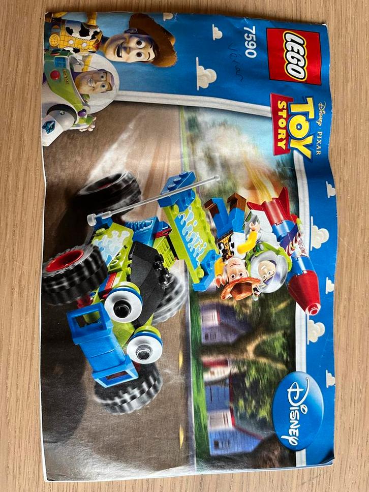 Lego Toy Story 7590 Buzz, Kinderen en Baby's, Speelgoed | Duplo en Lego, Zo goed als nieuw, Lego, Complete set, Ophalen of Verzenden