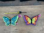 2 nieuwe vlinder kussens pluche paars en groen met kaartje, Nieuw, Ophalen of Verzenden, Kleed of Kussen