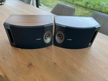 2x Bose 201 5 serie luidsprekers/ Speakers houtlook beschikbaar voor biedingen