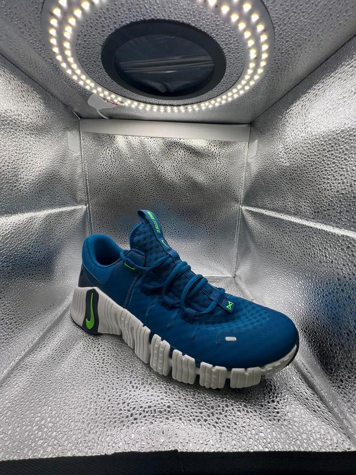 Nike Free Metcon 5 | Nieuw in doos | Maat 42.5 | €80, Kleding | Heren, Schoenen, Nieuw, Sneakers of Gympen, Blauw, Verzenden