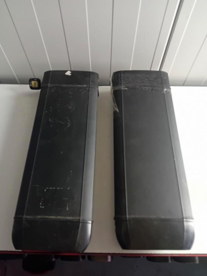 2 stuks defecte fiets accu Popal e-volution 2.0, Fietsen en Brommers, Fietsaccessoires | Fietsaccu's, Gebruikt, Ophalen of Verzenden