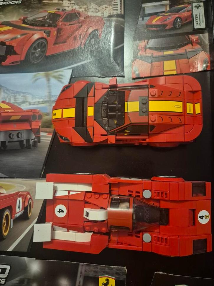 Twee Lego Ferrari Sets -, Antiek en Kunst, Antiek | Speelgoed, Ophalen of Verzenden
